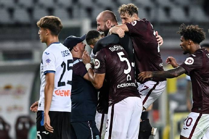 Soi kèo phạt góc Venezia vs Torino, 23h30 ngày 30/8